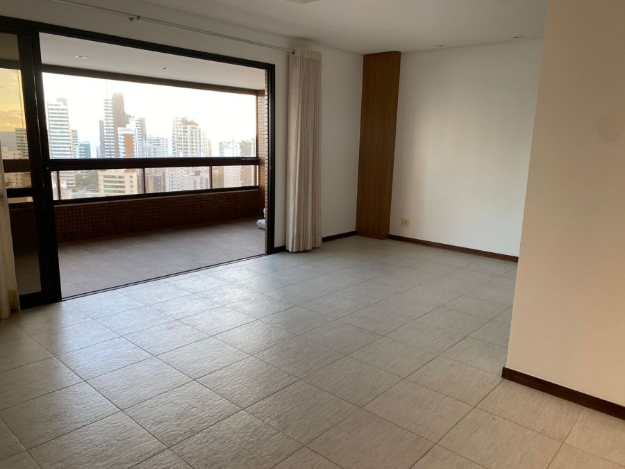 Apartamento Alto Padro - Aluguel - Jardim Apipema - Salvador - BA